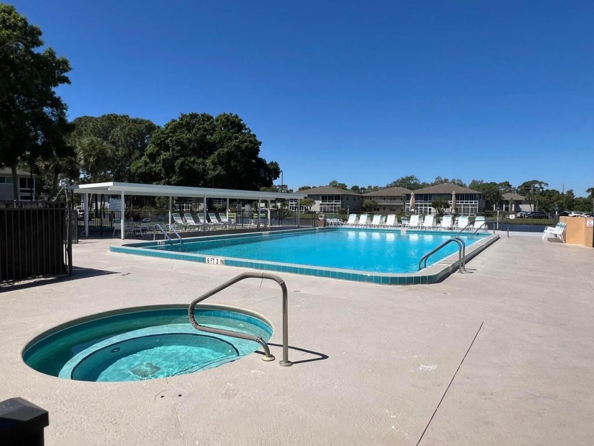 MLS #RX-11077046 image #0