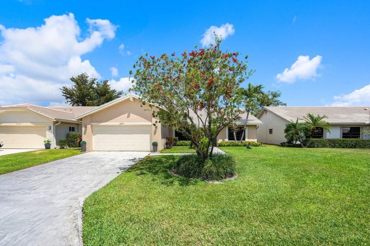 MLS #RX-11077107 image #0