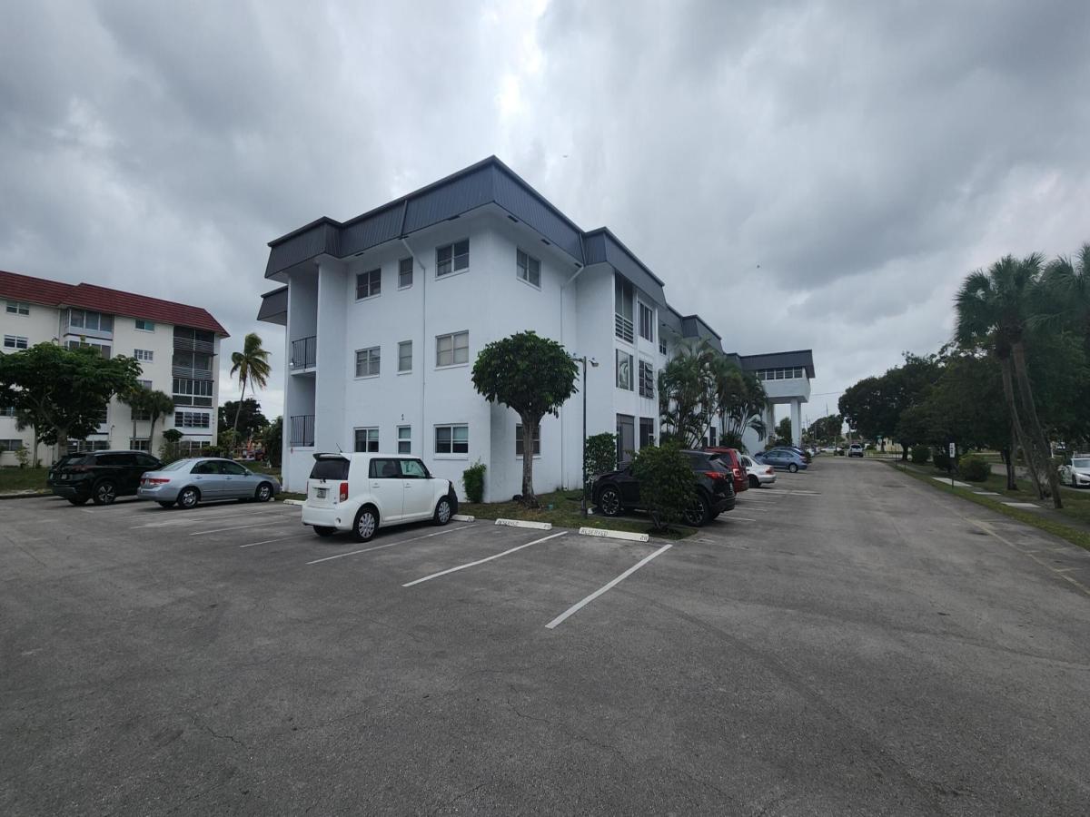 MLS #RX-11077360 image #0
