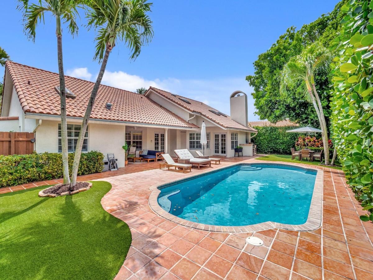 MLS #RX-11080076 image #0