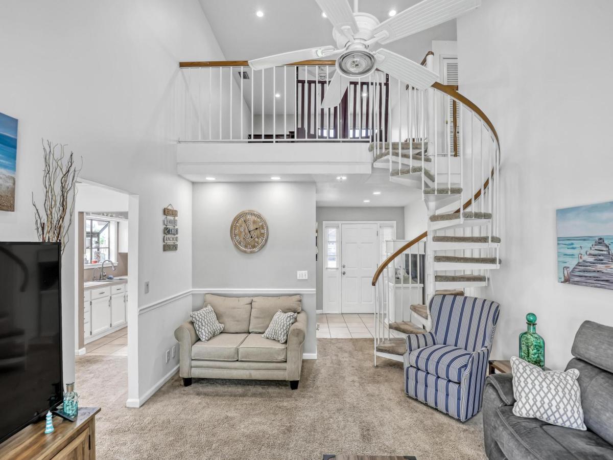 MLS #RX-11080661 image #0