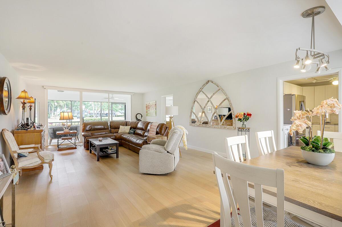 MLS #RX-11080684 image #0