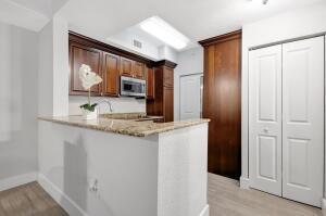 MLS #RX-11080987 image #0