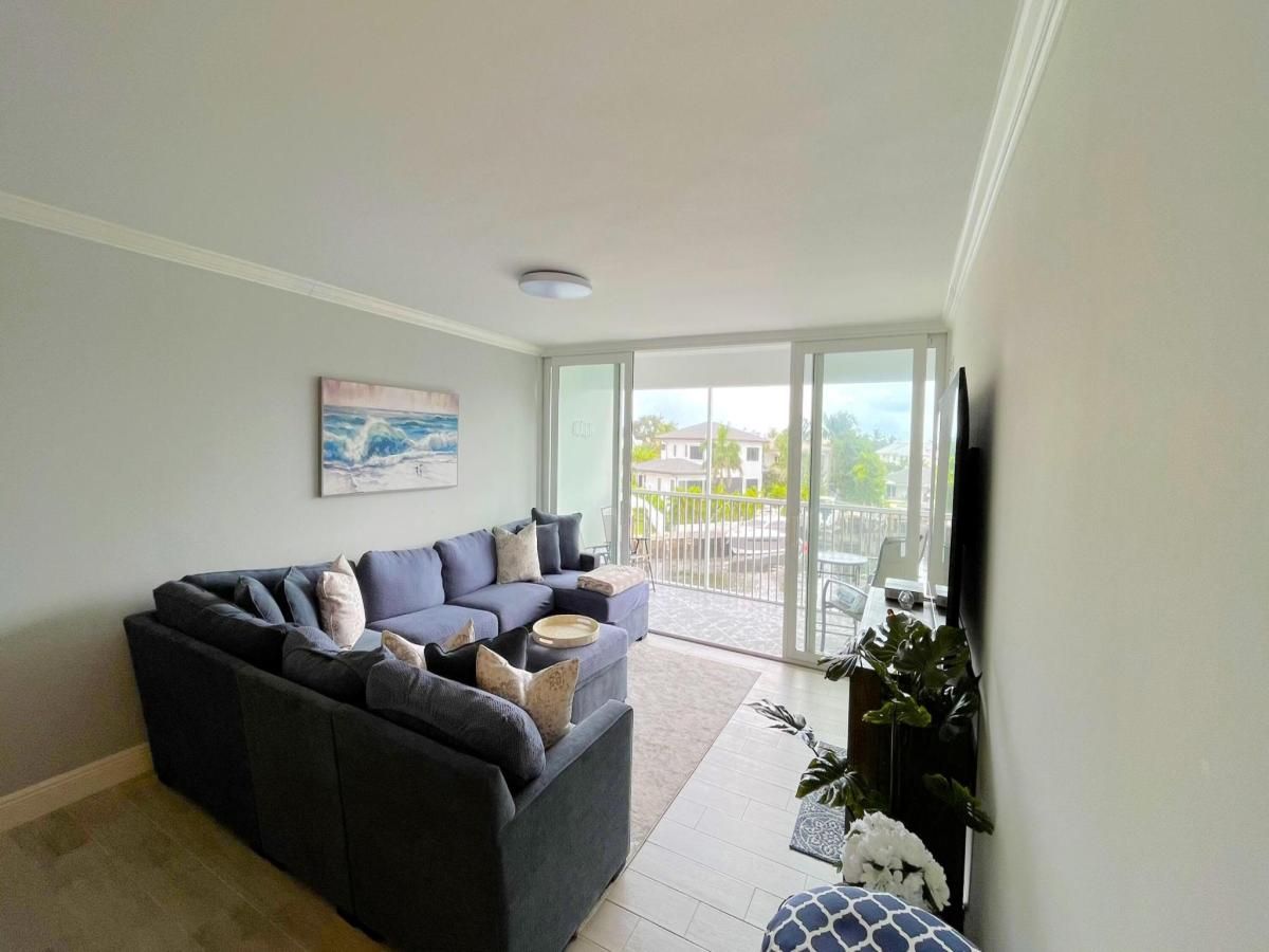 MLS #RX-11082040 image #0