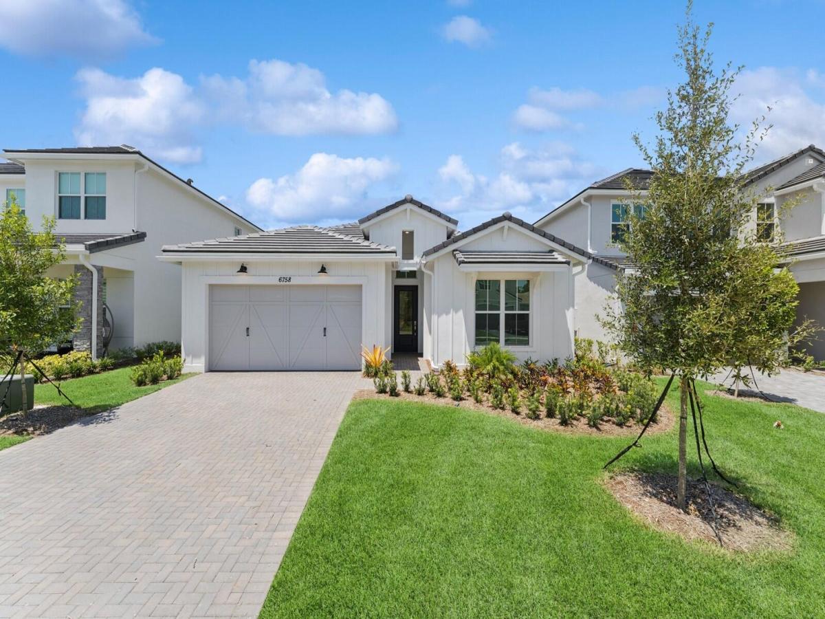 MLS #RX-11082702 image #0