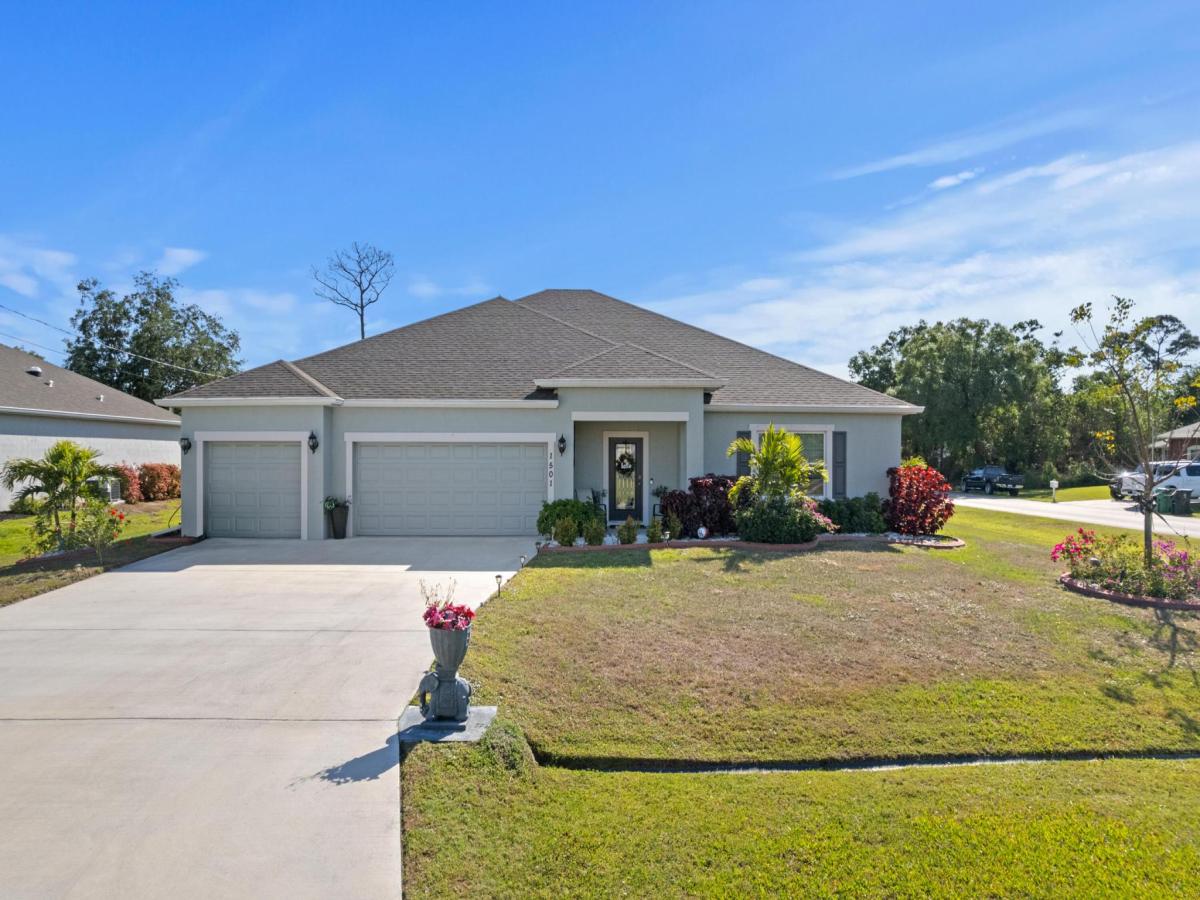 MLS #RX-11084235 image #0