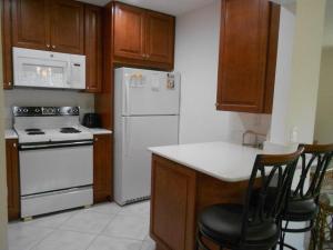 MLS #RX-11084313 image #0