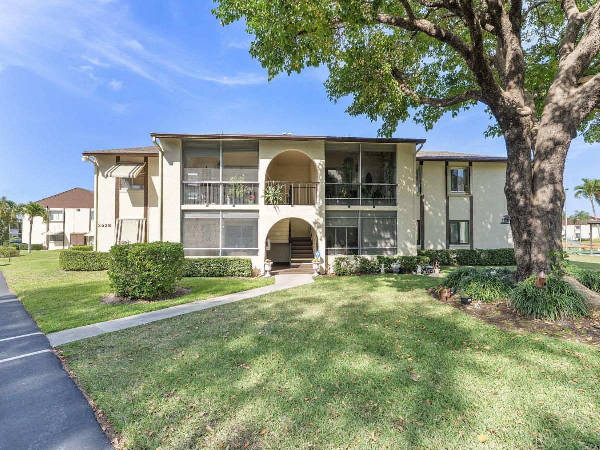 MLS #RX-11085600 image #0