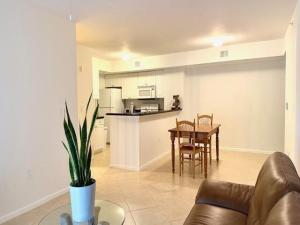 MLS #RX-11087495 image #0