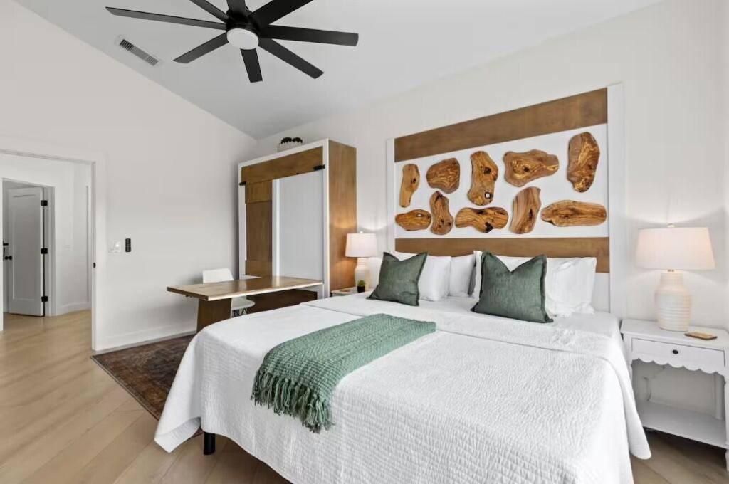 MLS #RX-11087675 image #0