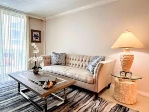 MLS #RX-11088101 image #0