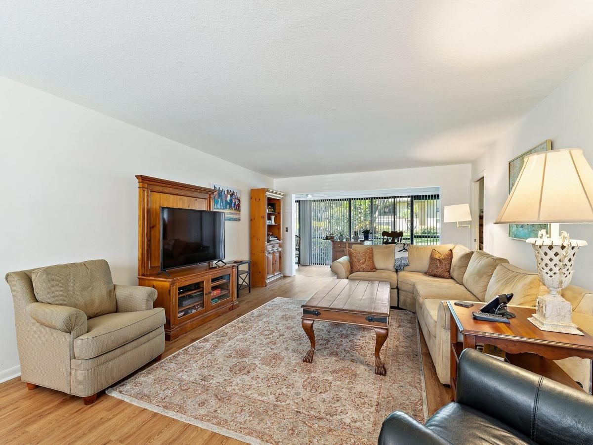 MLS #RX-11088479 image #0