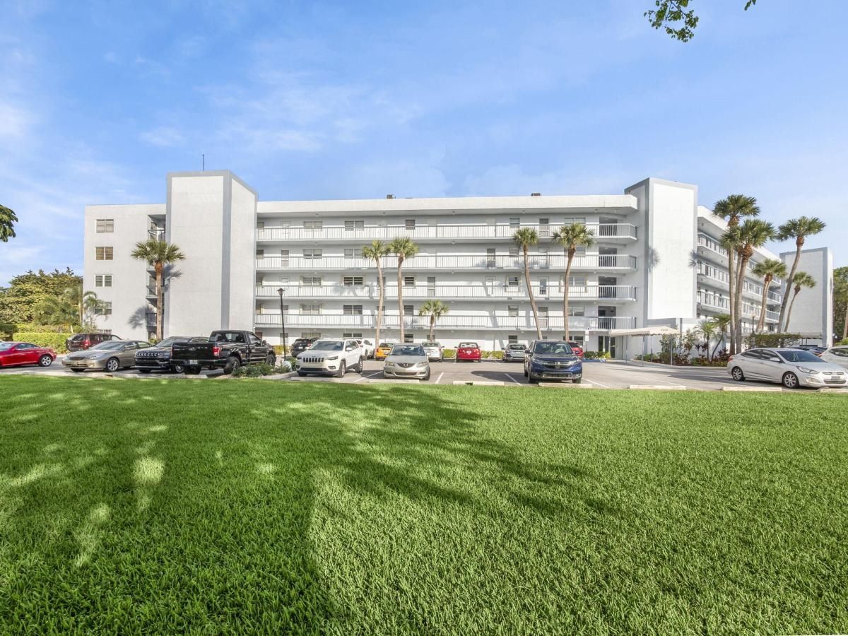 MLS #RX-11089133 image #0