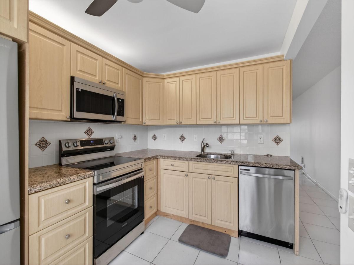 MLS #RX-11089249 image #0