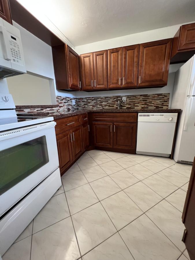 MLS #RX-11089934 image #0