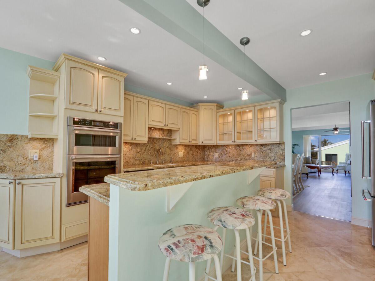 MLS #RX-11090143 image #0