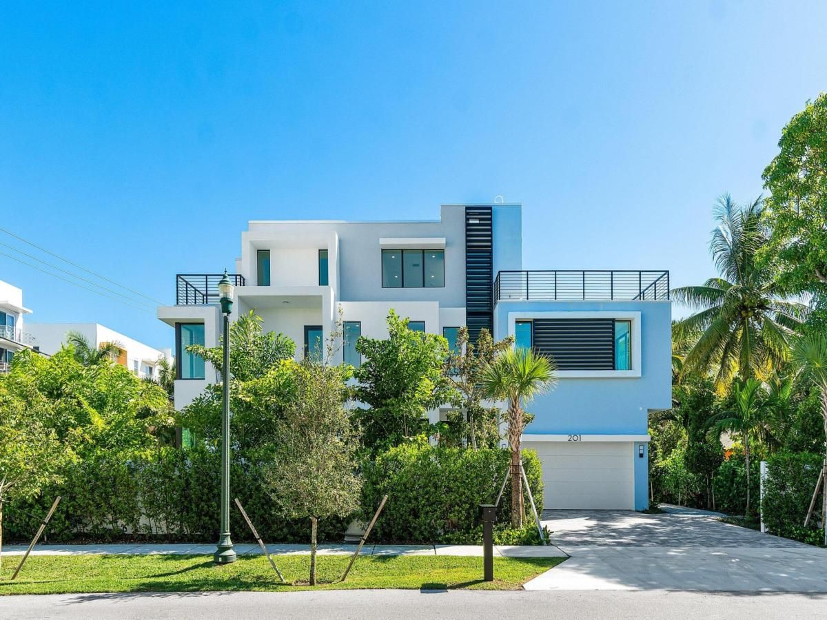 MLS #RX-11090390 image #0