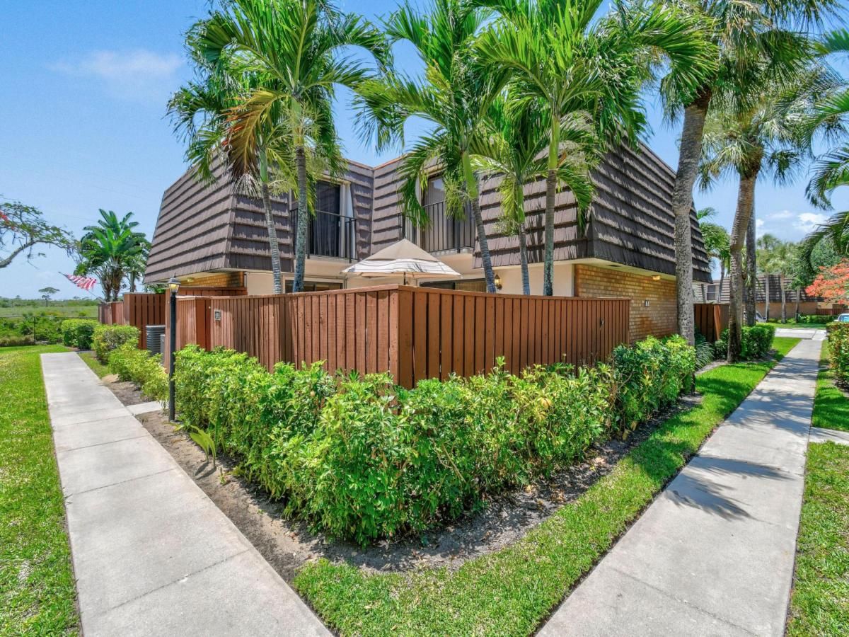 MLS #RX-11090407 image #0