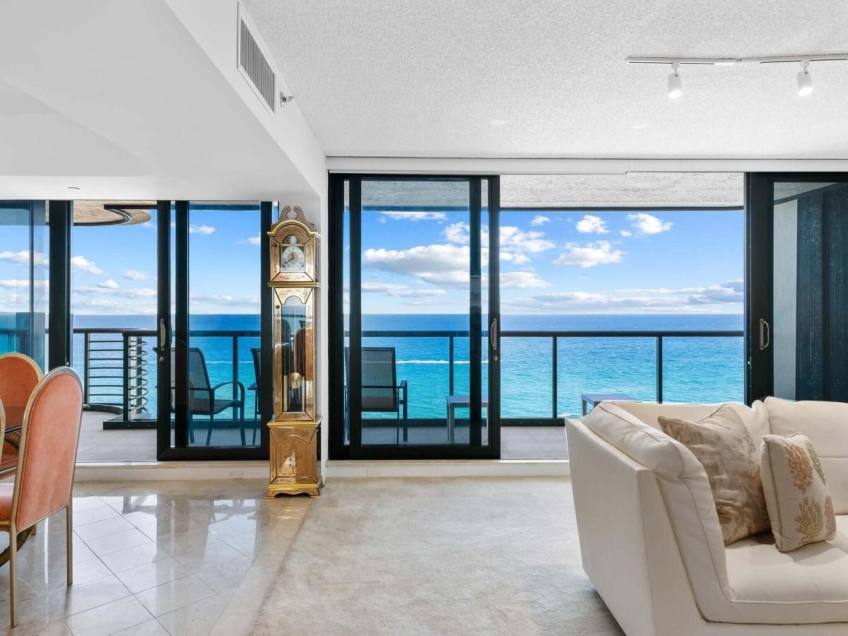 MLS #RX-11091541 image #0