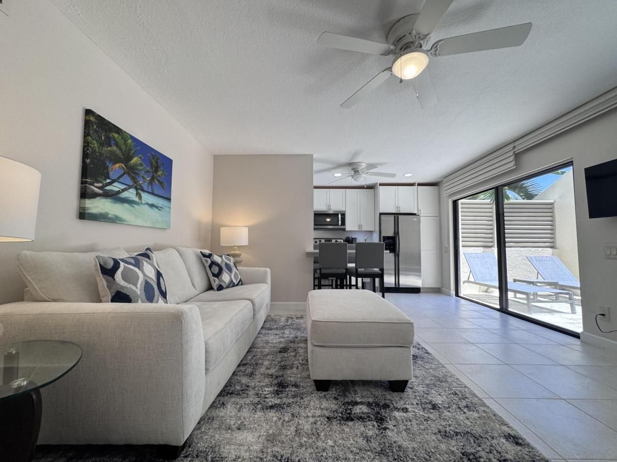 MLS #RX-11092068 image #0