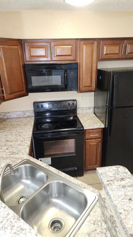 MLS #RX-11092487 image #0