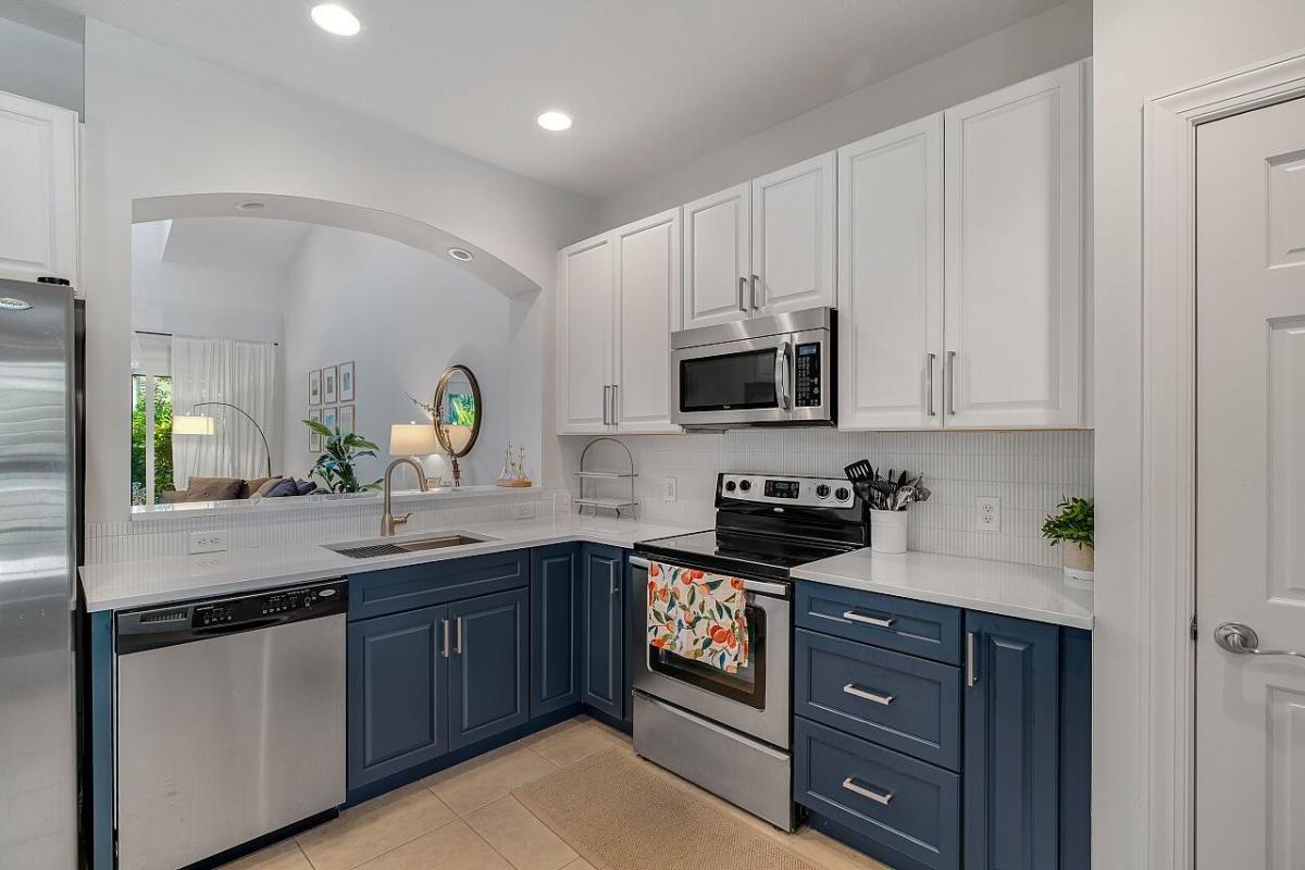 MLS #RX-11092629 image #0