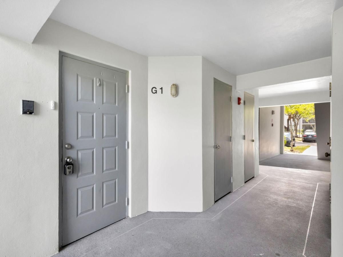 MLS #RX-11093302 image #0