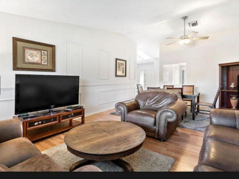 MLS #RX-11093901 image #0