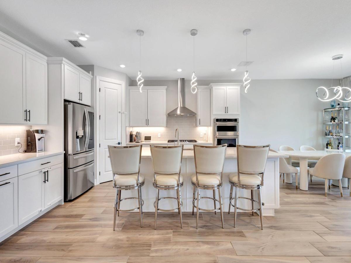 MLS #RX-11094691 image #0