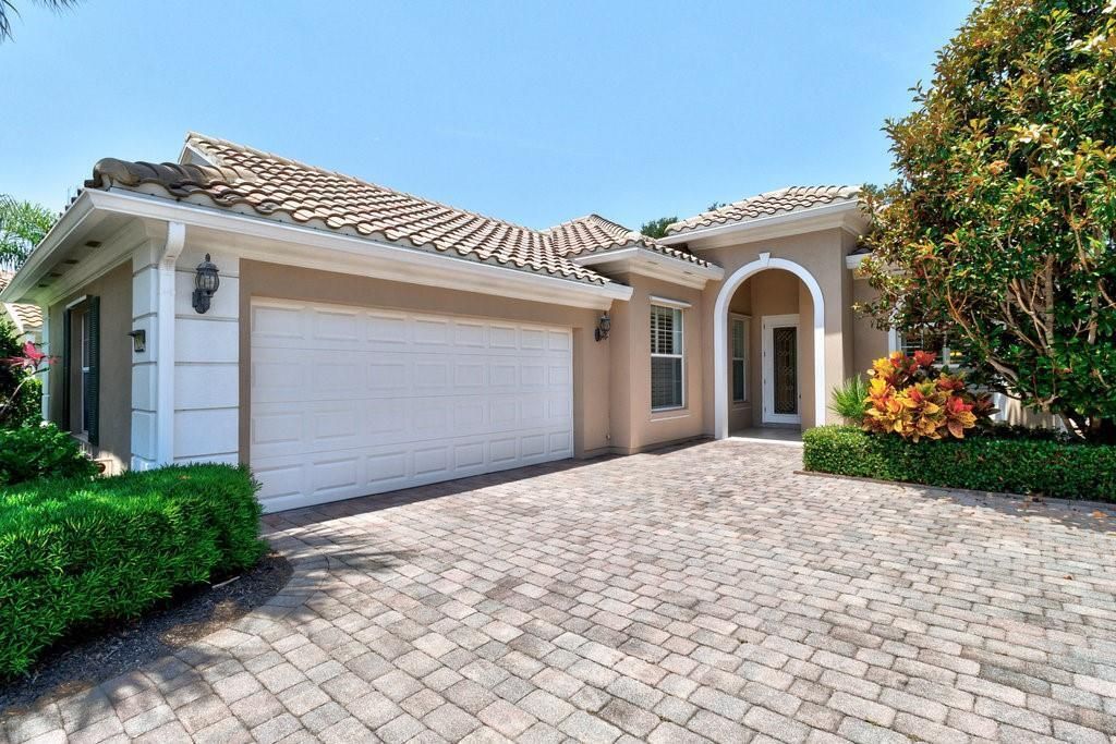 MLS #RX-11094736 image #0