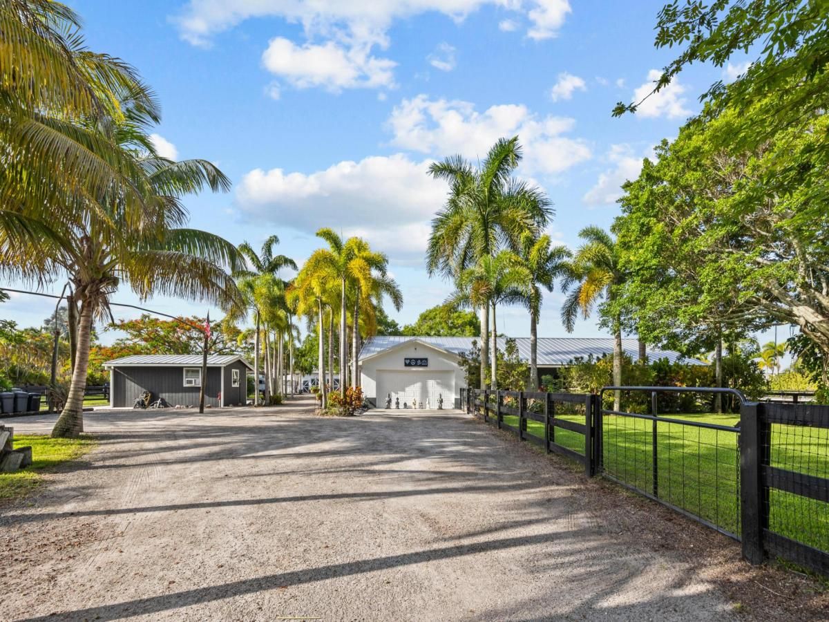 MLS #RX-11096370 image #0