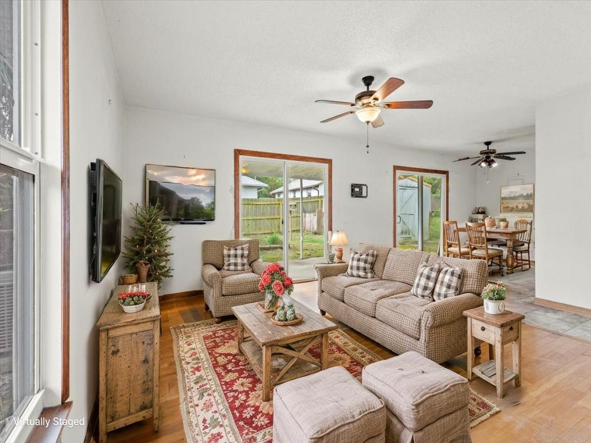 MLS #RX-11097014 image #0