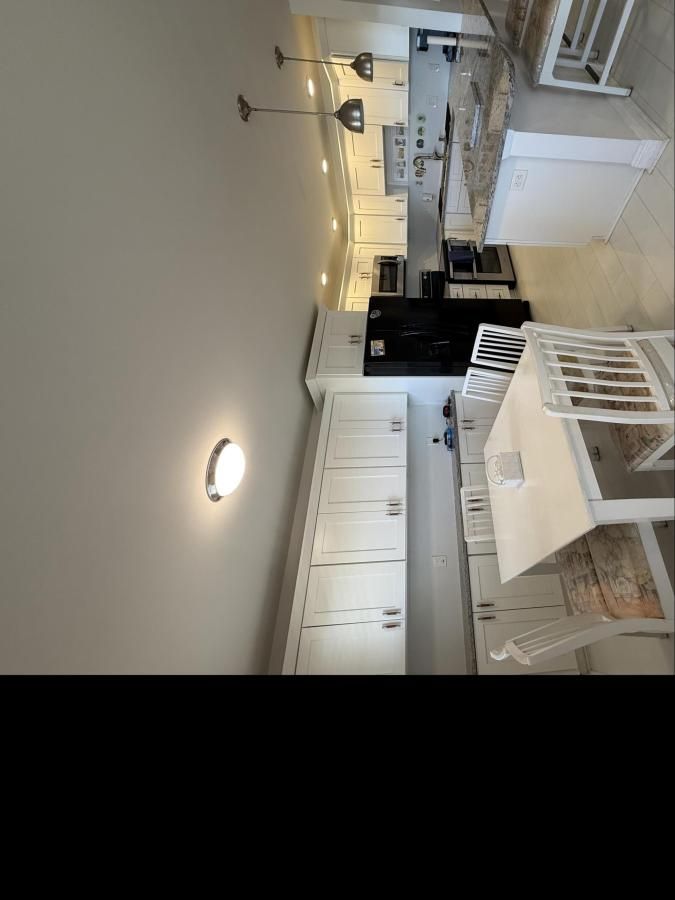 MLS #RX-11097053 image #0