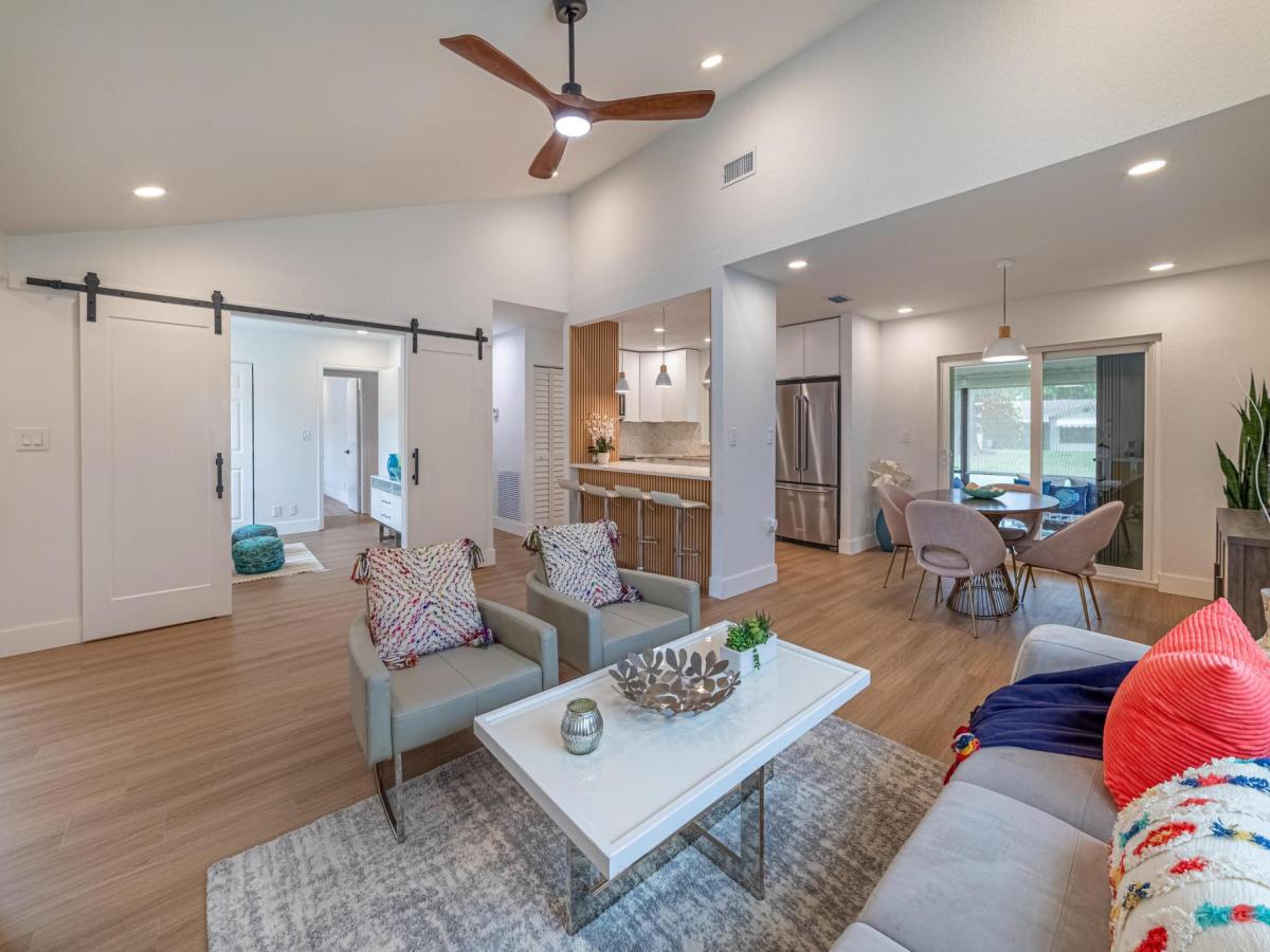 MLS #RX-11097120 image #0