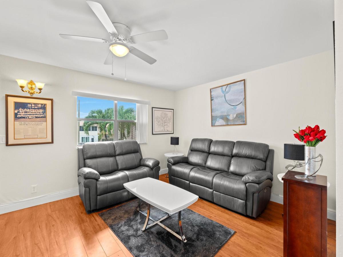 MLS #RX-11097376 image #0