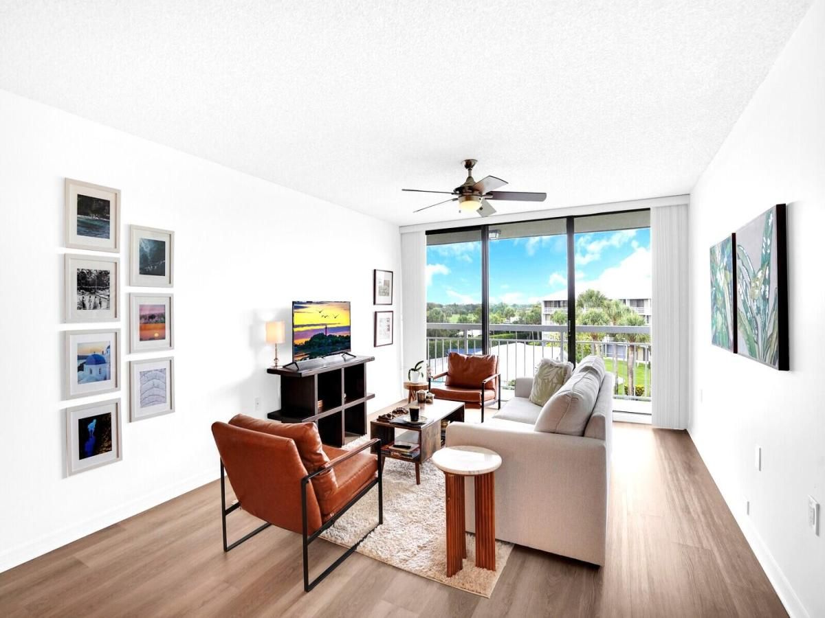 MLS #RX-11098183 image #0