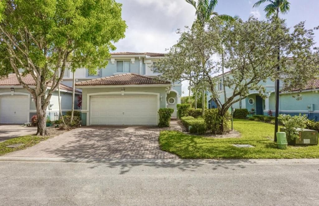 MLS #RX-11098502 image #0