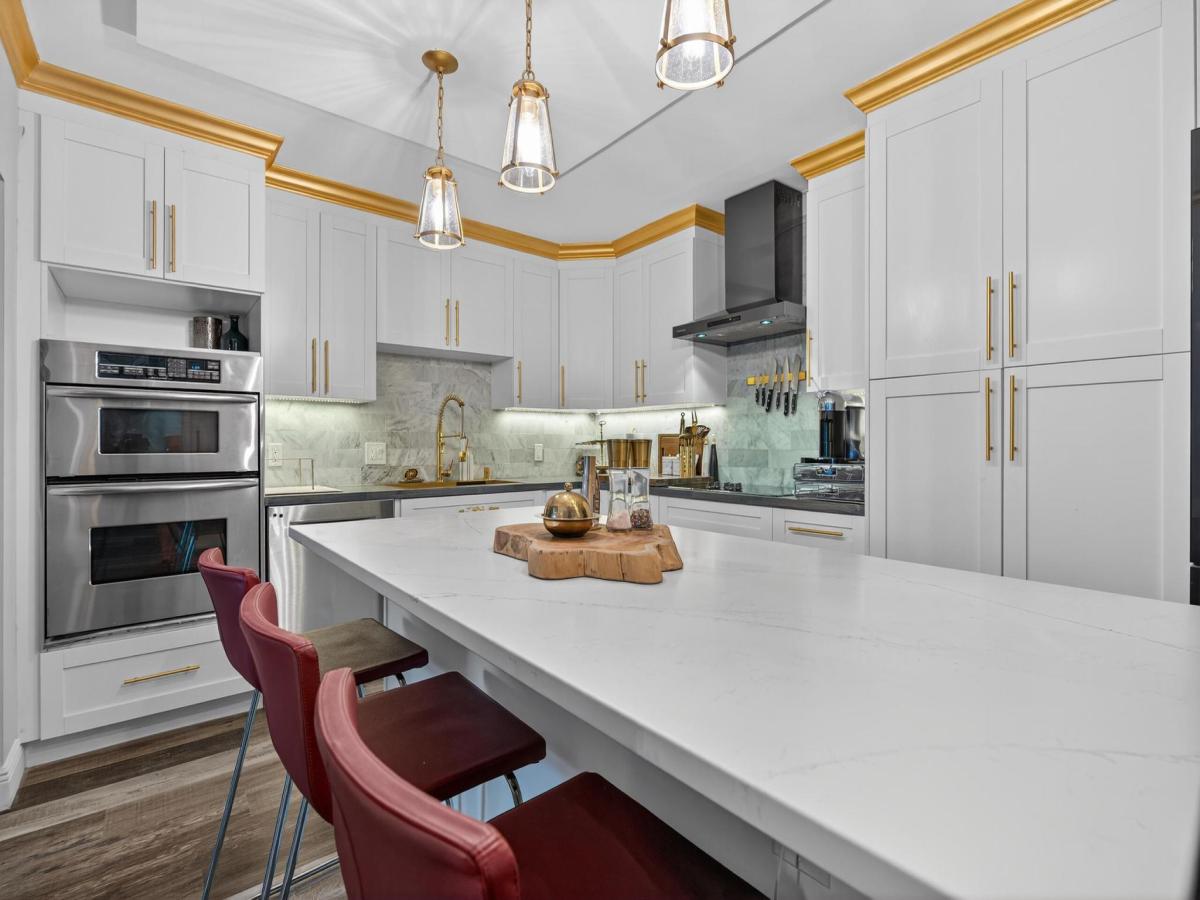 MLS #RX-11098556 image #0