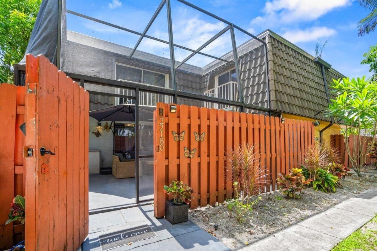 MLS #RX-11098782 image #0