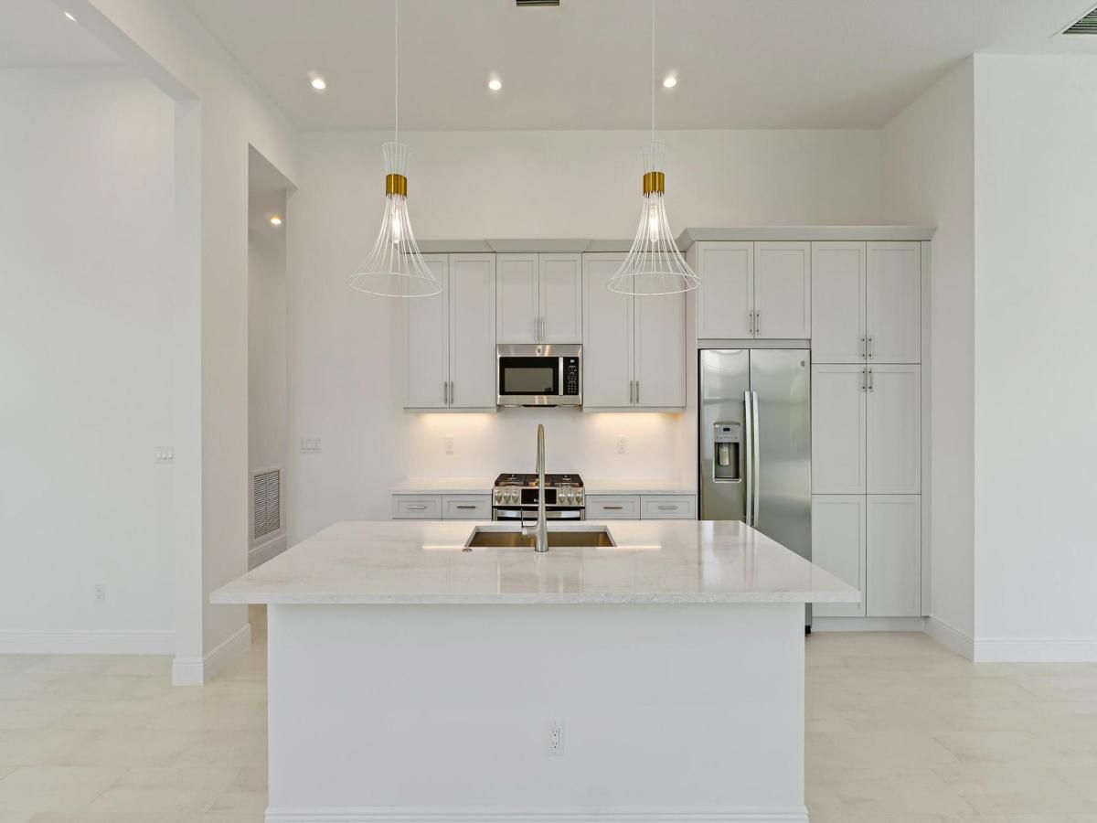 MLS #RX-11099137 image #0