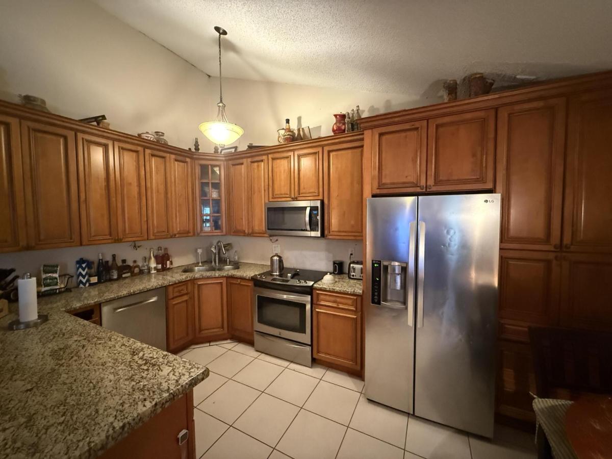 MLS #RX-11099190 image #0