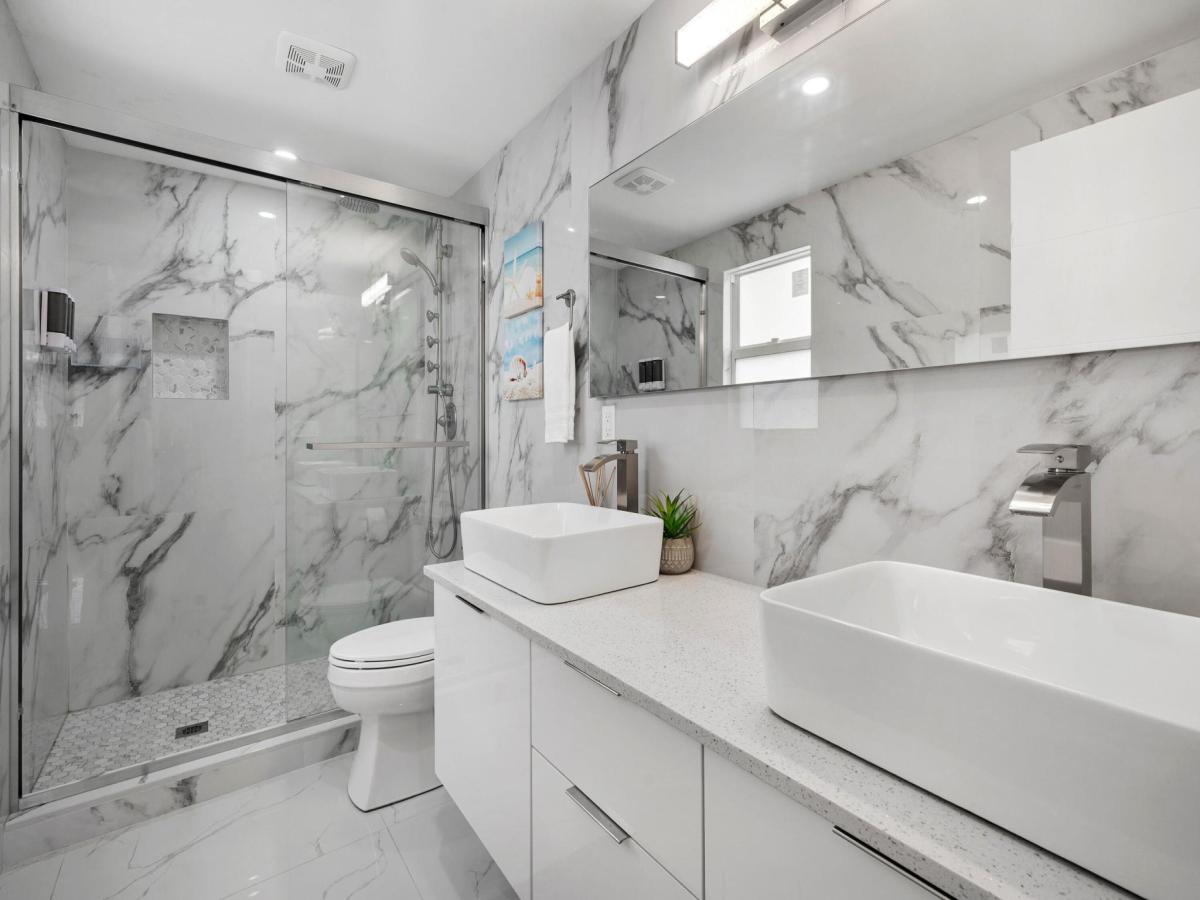 MLS #RX-11099258 image #0