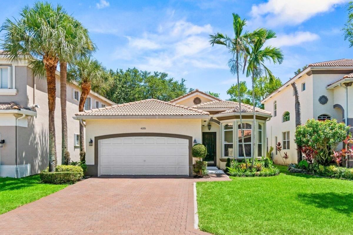 MLS #RX-11100226 image #0