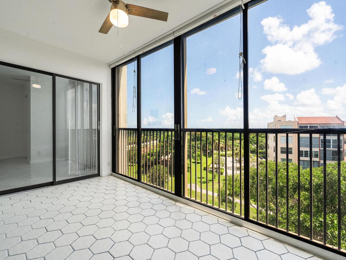 MLS #RX-11100286 image #0