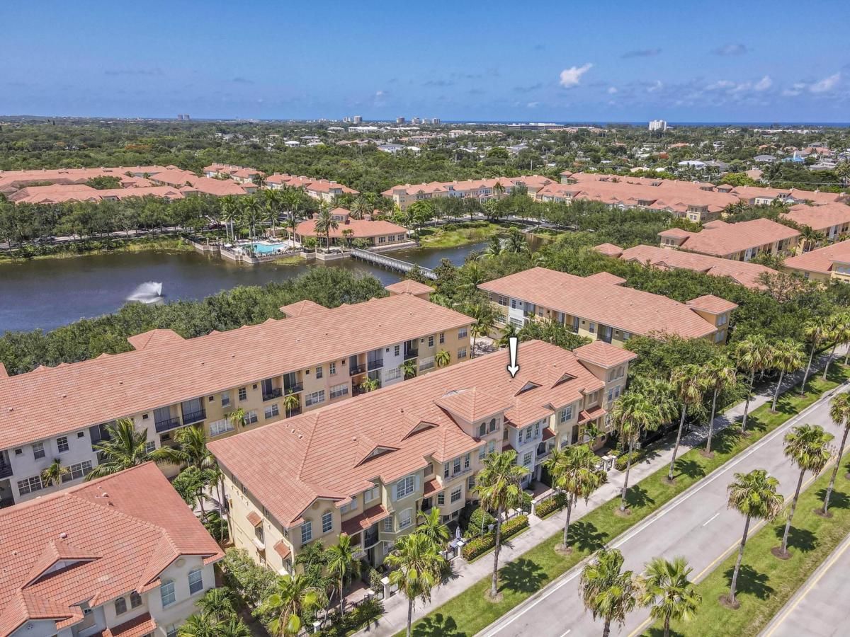 MLS #RX-11100364 image #0