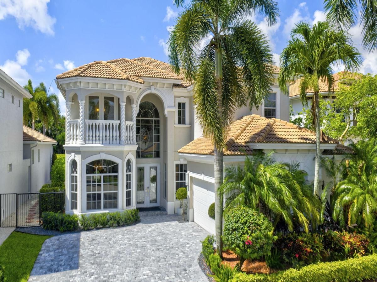 MLS #RX-11100608 image #0