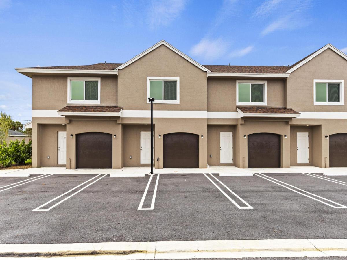 MLS #RX-11100870 image #0