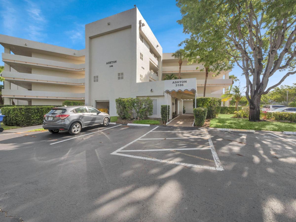 MLS #RX-11081991 image #0