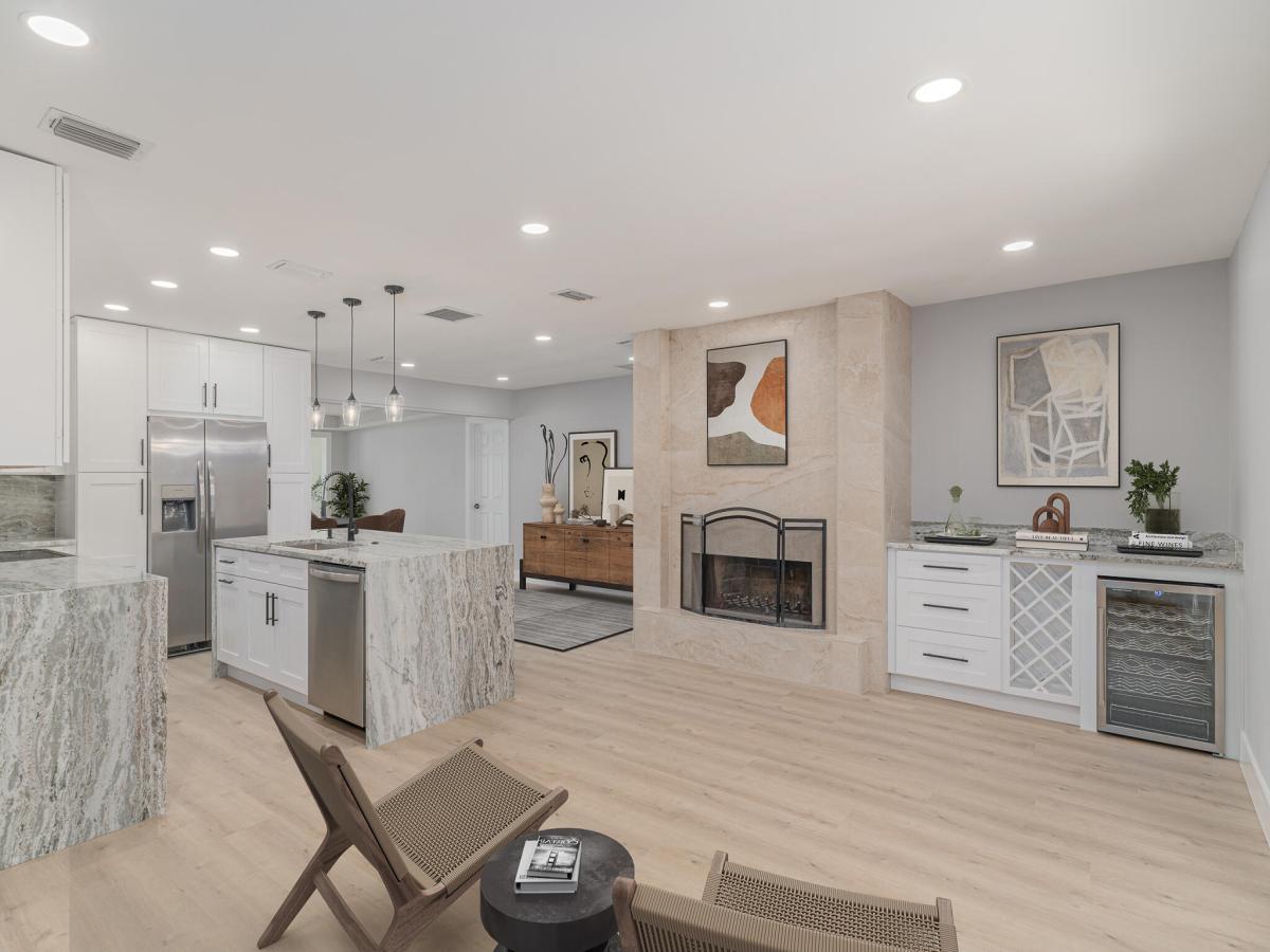 MLS #RX-11101109 image #0