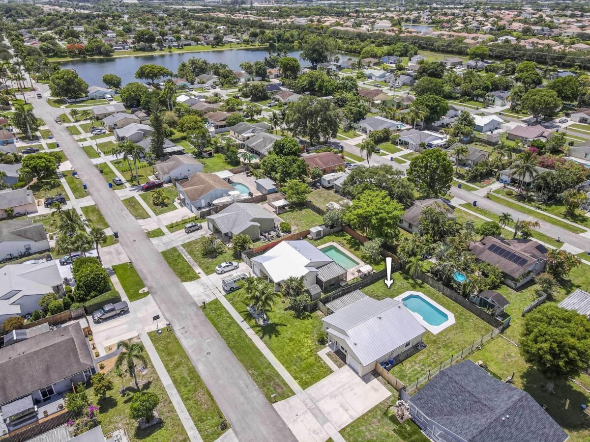 MLS #RX-11101134 image #0